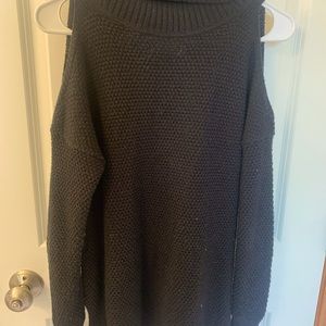 Knitted turtle neck sweater